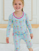 Load image into Gallery viewer, Rufflebutts Toddler Girls Bows and Bouquets Bamboo Viscose Ruffle Long Sleeve Pajama Set