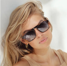 Load image into Gallery viewer, Emerson Aviator- Whiskey Brown/ Gradient Blue Lens