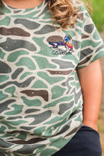 Load image into Gallery viewer, Burlebo Youth Tee - Retro Duck Camo - Duck On Water