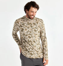 Load image into Gallery viewer, Free Fly Mens Bamboo Lightweight Hoodie
