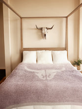 Load image into Gallery viewer, Barefoot Dreams CozyChic® Longhorn Skull Throw