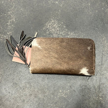 Load image into Gallery viewer, Brown Cow Hide/Leather Wallet
