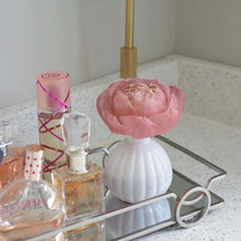 Load image into Gallery viewer, Bridgewater Flower Diffuser-Sweet Grace